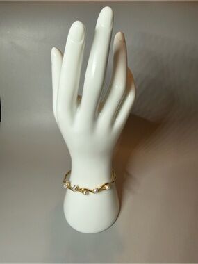 Gold Pearl Wave Bracelet - Women Jewelry